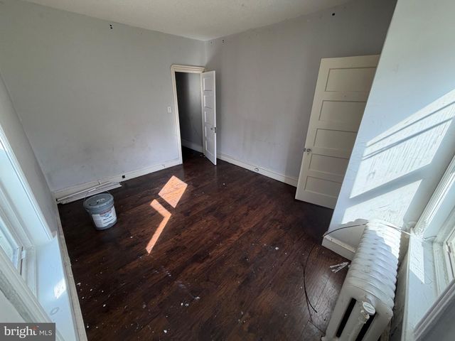522 W SOMERVILLE AVE, Philadelphia, PA 19120