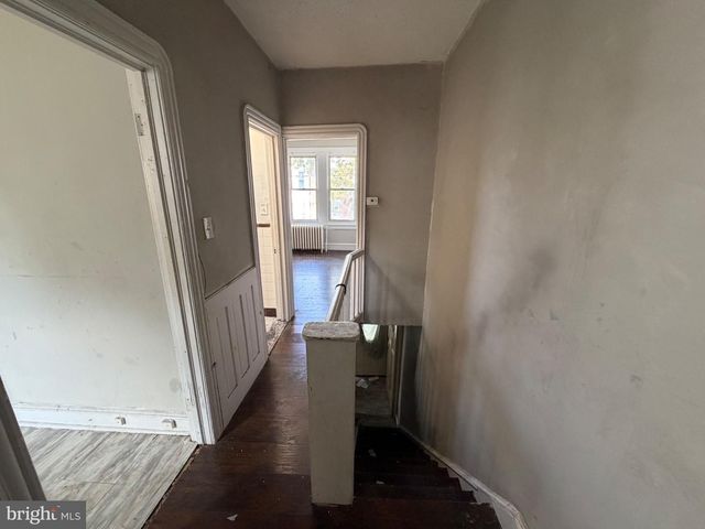 522 W SOMERVILLE AVE, Philadelphia, PA 19120