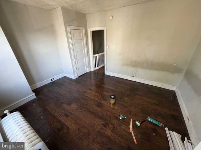 522 W SOMERVILLE AVE, Philadelphia, PA 19120