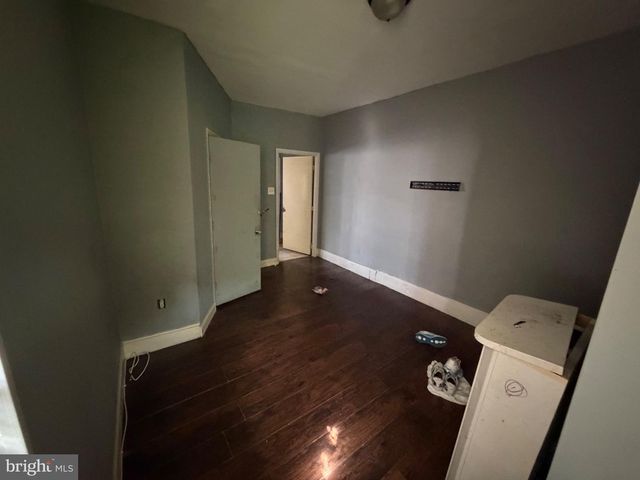 522 W SOMERVILLE AVE, Philadelphia, PA 19120