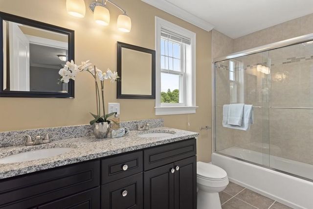 96 West 2, Quincy, MA 02169
