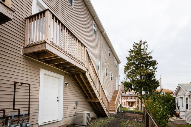 96 West 2, Quincy, MA 02169