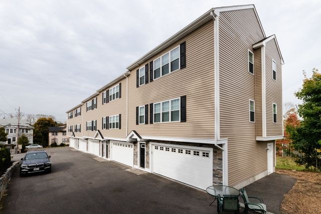 96 West 2, Quincy, MA 02169