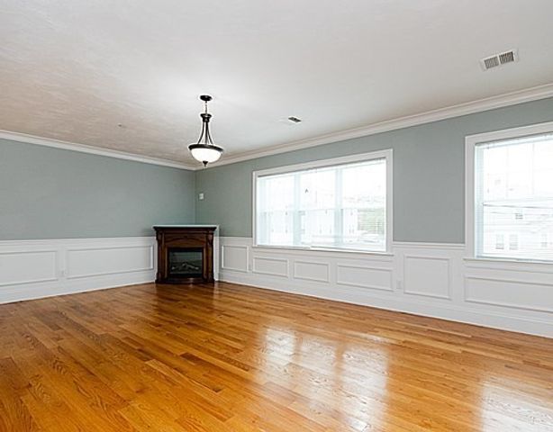 96 West 2, Quincy, MA 02169