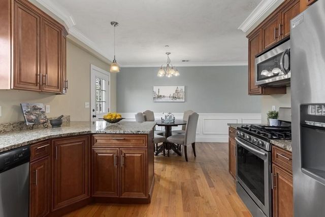 96 West 2, Quincy, MA 02169