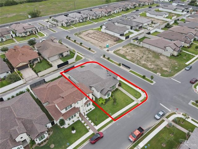 800 Grambling Avenue, Mcallen, TX 78504