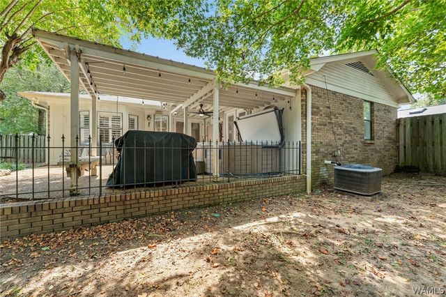 1604 Saint Andrews, Tuscaloosa, AL 35406