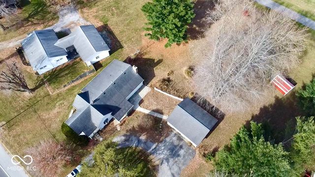 1109 E Us Highway 40, Brazil, IN 47834