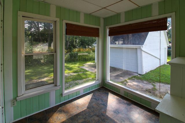 537 Martin Road, Waterloo, IA 50701