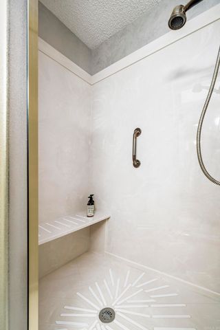 10 Emanuel Place, Hot Springs Village, AR 71909