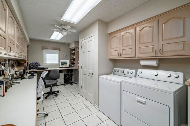 10 Emanuel Place, Hot Springs Village, AR 71909