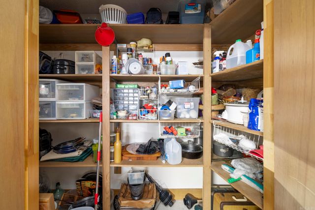 10 Emanuel Place, Hot Springs Village, AR 71909