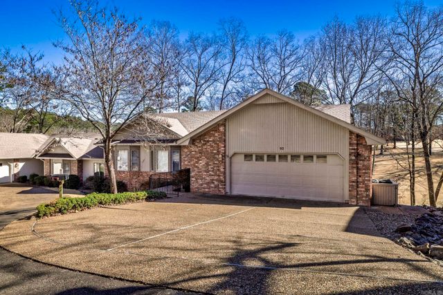 10 Emanuel Place, Hot Springs Village, AR 71909
