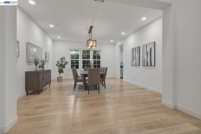 2049 Elderberry Dr, San Ramon, CA 94582