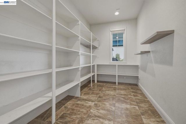 2049 Elderberry Dr, San Ramon, CA 94582