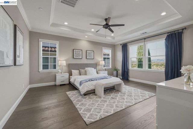 2049 Elderberry Dr, San Ramon, CA 94582
