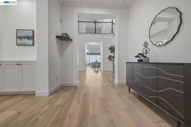 2049 Elderberry Dr, San Ramon, CA 94582