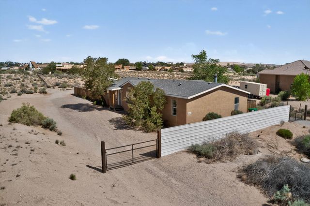 1551 Acapulco Road NE, Rio Rancho, NM 87144