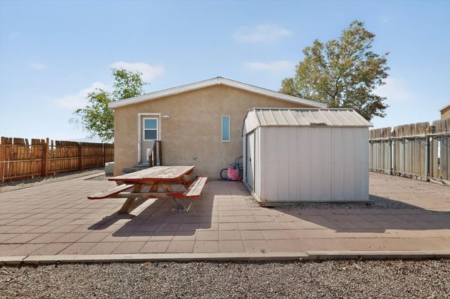 1551 Acapulco Road NE, Rio Rancho, NM 87144