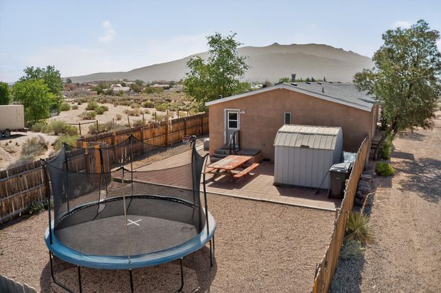 1551 Acapulco Road NE, Rio Rancho, NM 87144