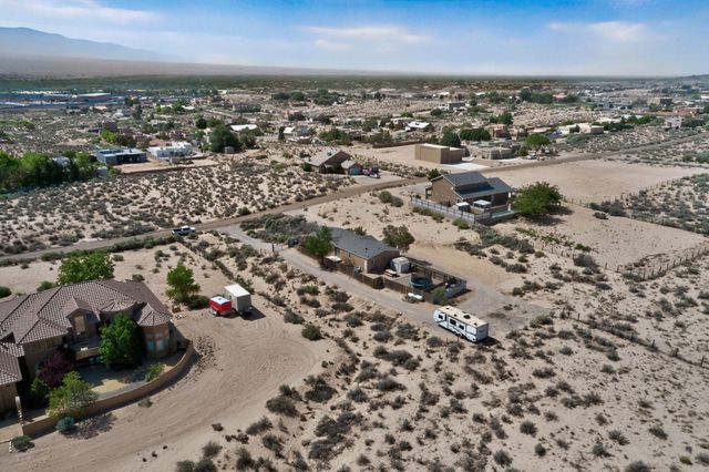 1551 Acapulco Road NE, Rio Rancho, NM 87144