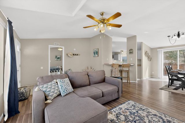 1551 Acapulco Road NE, Rio Rancho, NM 87144
