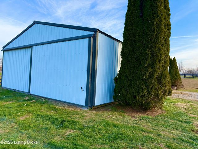 992 McGrew Church Rd, Leitchfield, KY 42754