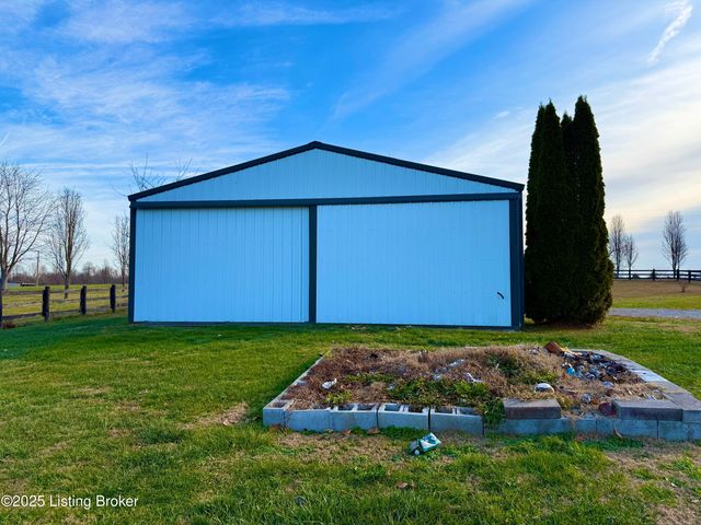 992 McGrew Church Rd, Leitchfield, KY 42754