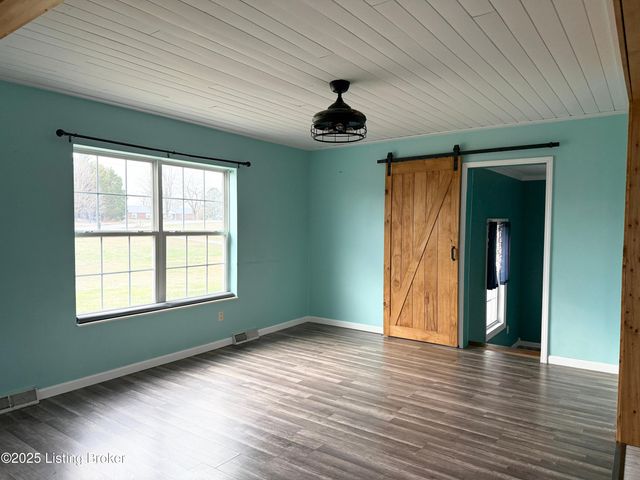 992 McGrew Church Rd, Leitchfield, KY 42754