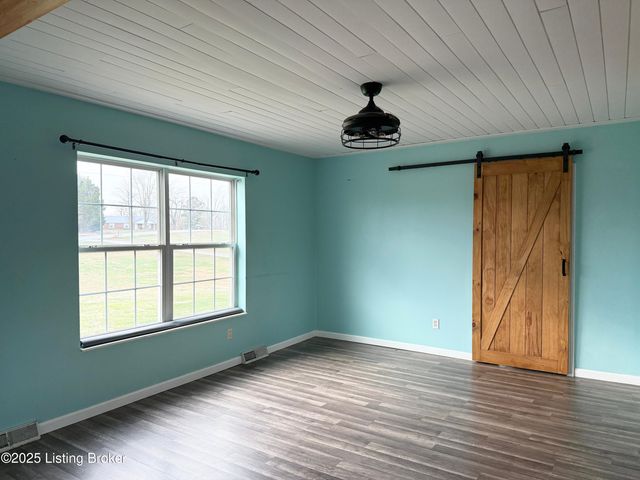 992 McGrew Church Rd, Leitchfield, KY 42754