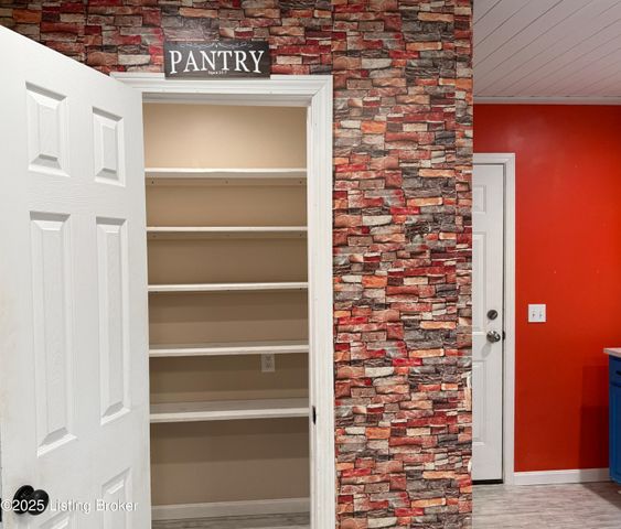 992 McGrew Church Rd, Leitchfield, KY 42754