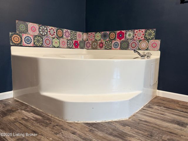 992 McGrew Church Rd, Leitchfield, KY 42754