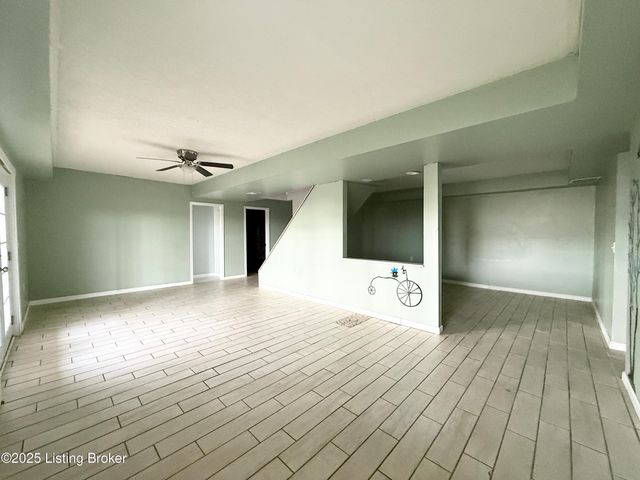 992 McGrew Church Rd, Leitchfield, KY 42754