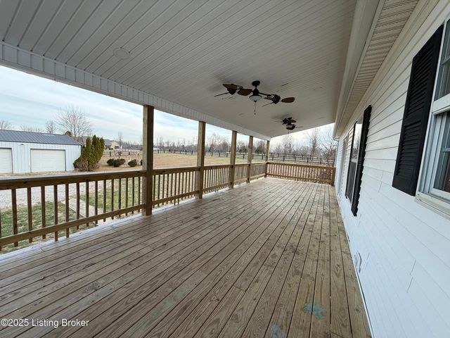 992 McGrew Church Rd, Leitchfield, KY 42754