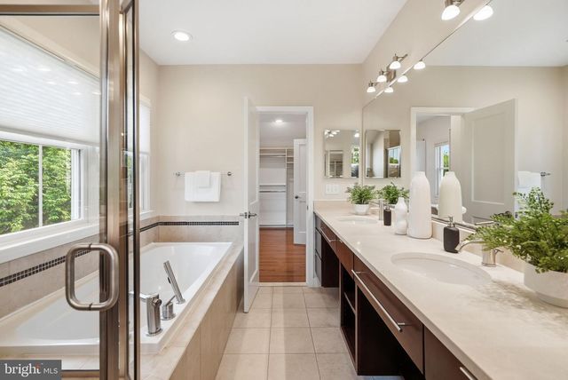 3605 N UPLAND ST, Arlington, VA 22207