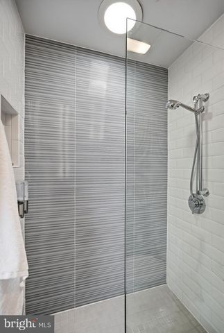 3605 N UPLAND ST, Arlington, VA 22207