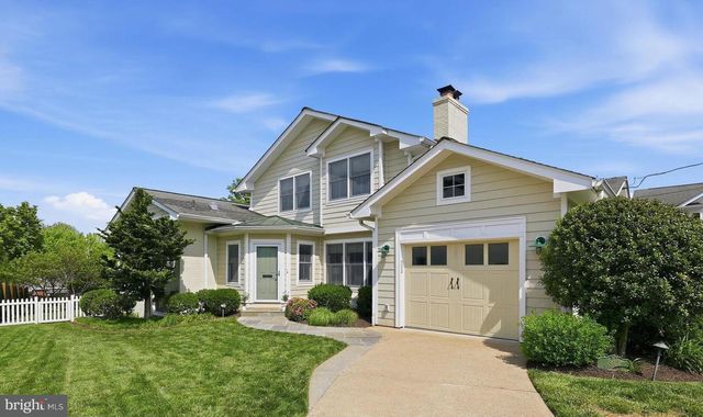3605 N UPLAND ST, Arlington, VA 22207