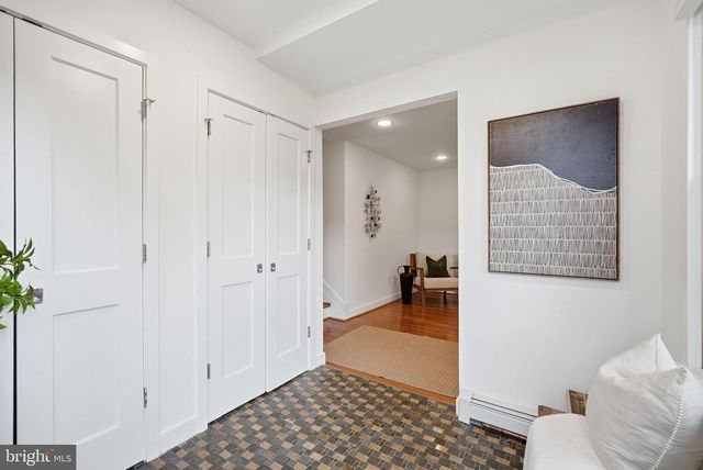 3605 N UPLAND ST, Arlington, VA 22207