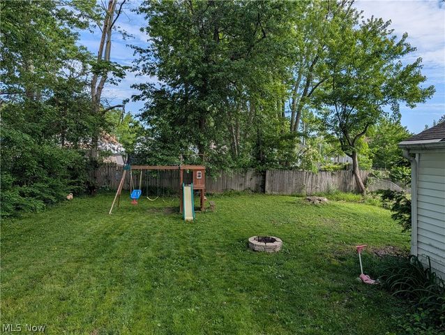 2567 E 38th Street, Lorain, OH 44055