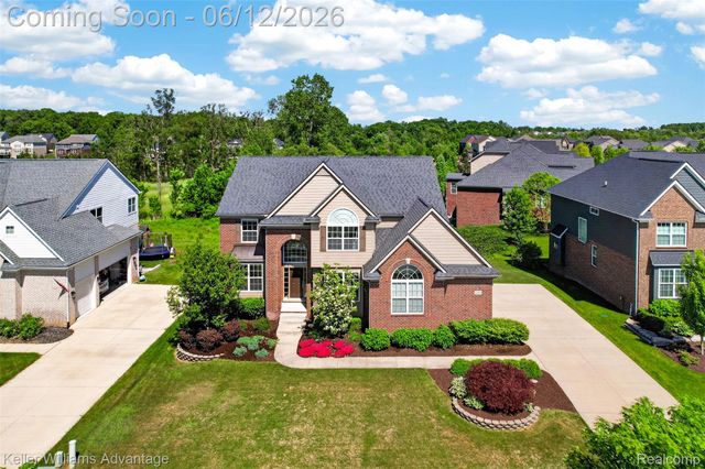 24576 Turnburry Court, Lyon Charter Township, MI 48178