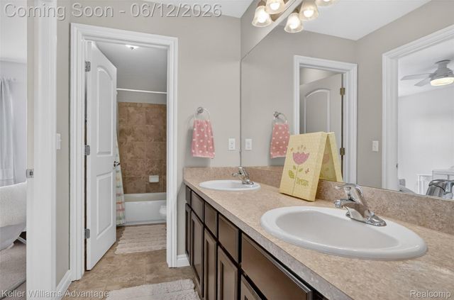 24576 Turnburry Court, Lyon Charter Township, MI 48178