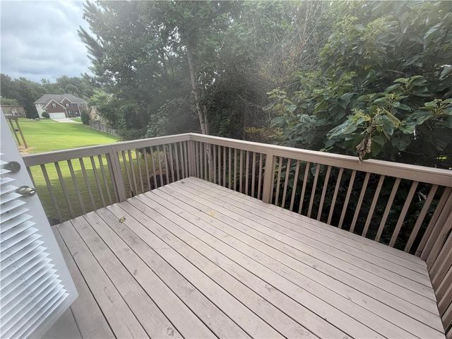 325 Cranbrooke Circle, Suwanee, GA 30024