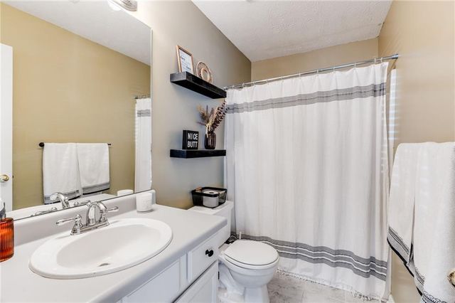 384 Springbrooke Trail, Dallas, GA 30157