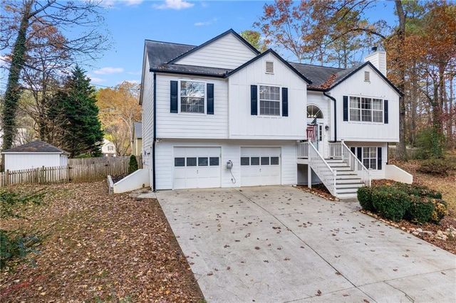 384 Springbrooke Trail, Dallas, GA 30157