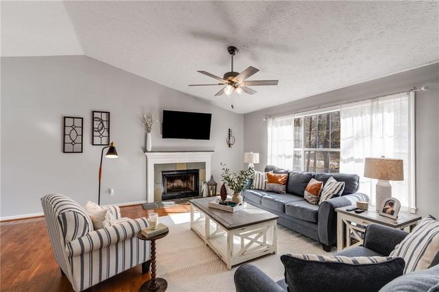 384 Springbrooke Trail, Dallas, GA 30157