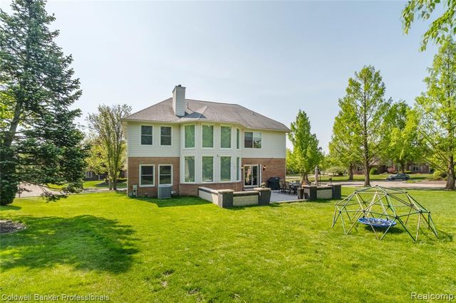 22139 Barclay Drive, Novi, MI 48374