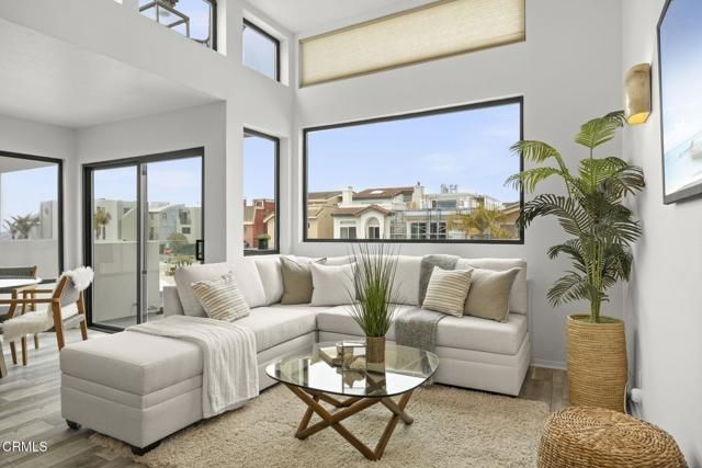 116 La Brea Street, Oxnard, CA 93035