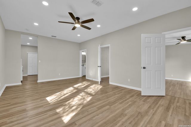 439 W Lubbock, San Antonio, TX 78204