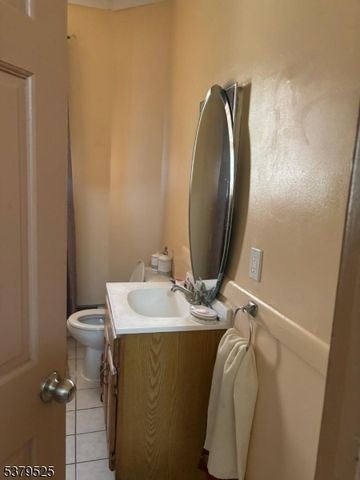645 E 26Th St, Paterson City, NJ 07504