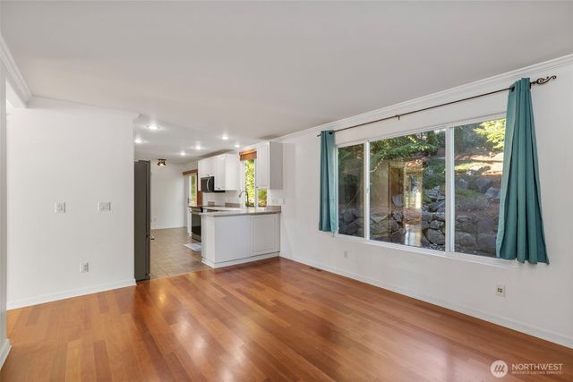 18290 Dalarna Court NE, Poulsbo, WA 98370